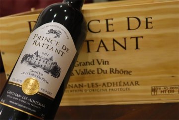 开家红酒代理樱花草日韩视频店的利润如何