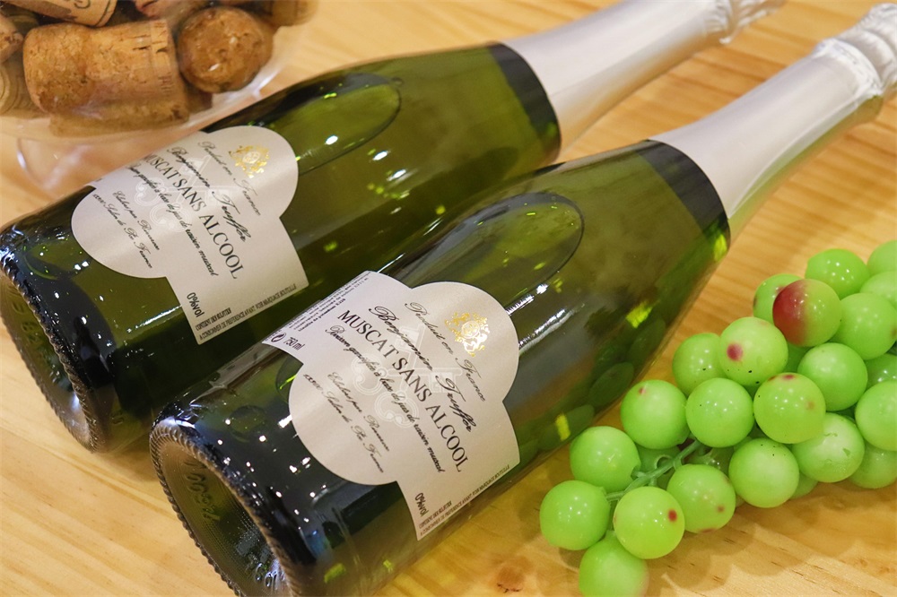 开个红酒樱花草日韩视频店需投入多少钱